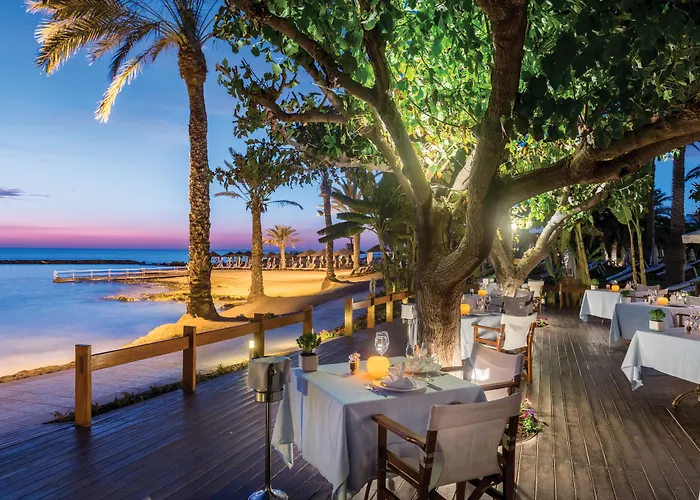 Constantinou Bros Asimina Suites Hotel (Adults Only)